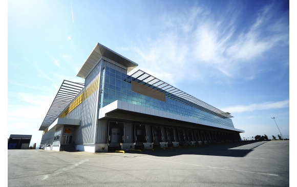 iStock_000022805249_Large